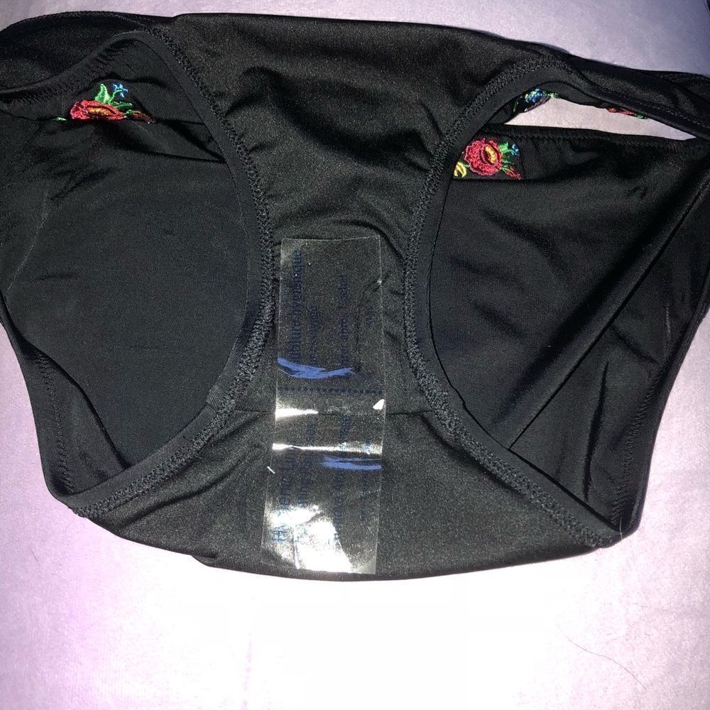 NWT swim bottom - Picture 3 of 3